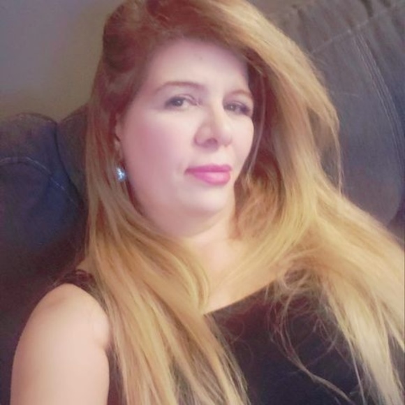 Meet your Posher, Hayfaa - Picture 1 of 1